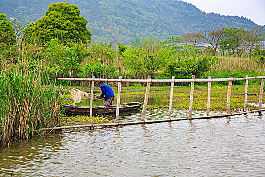 dự đoán giải đặc biệt hôm nay