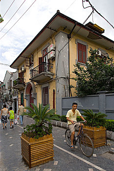 cau bach thu ngay mai