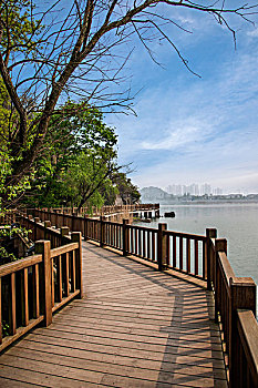 dự đoán xổ số ba miền bắc trung nam