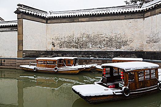 lo bach thủ