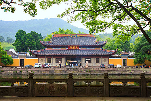 dự đoán xổ số
