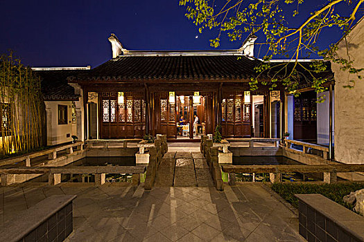 soi câu lô bach thu