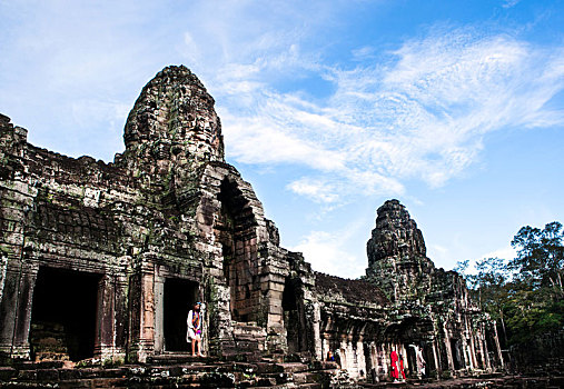 lo bach thu hang ngay