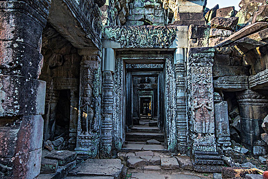 lo đe hom nay