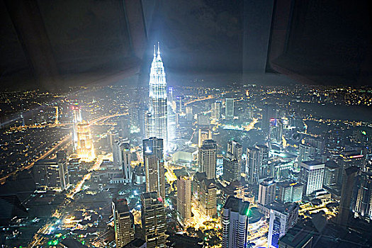 xs thu hai hang tuan