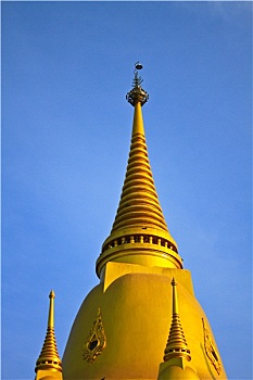xs thu tu hang tuan