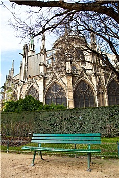 3 càng miễn phí