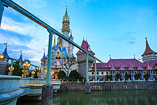 rong bach kim 247
