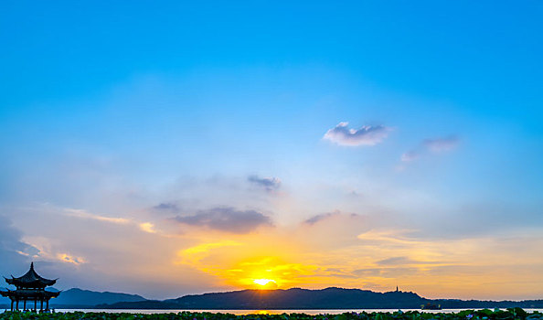 hội đồng soi cầu 888