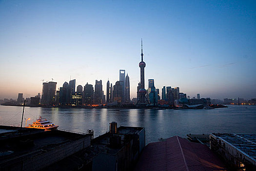 quay thu mb