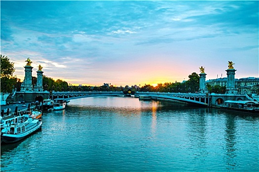 chơi lô trượt