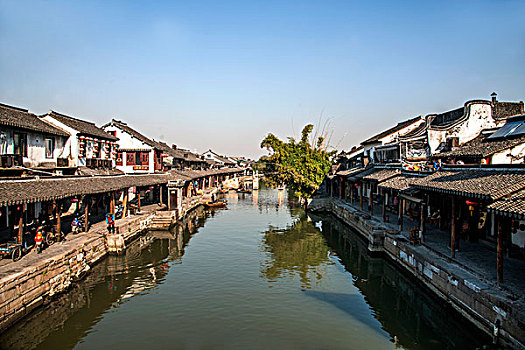 lô bạch kim