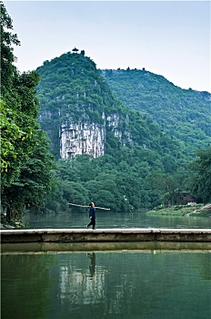 trực tiếp minh ngọc