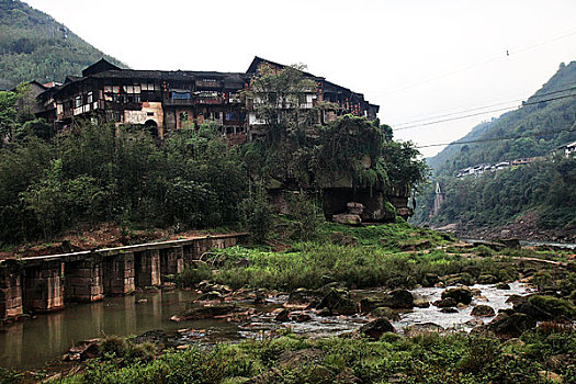 du doan trung thuong xsmn