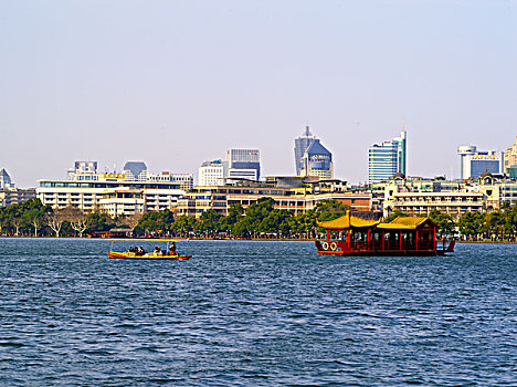 lo bach thu khung 3 ngay 247