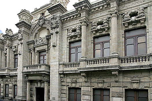 lô khung 5 ngày