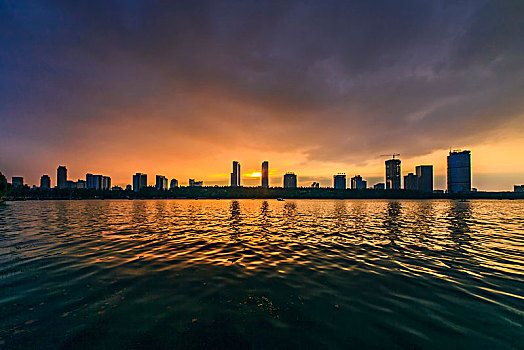 cường đại phát 6868